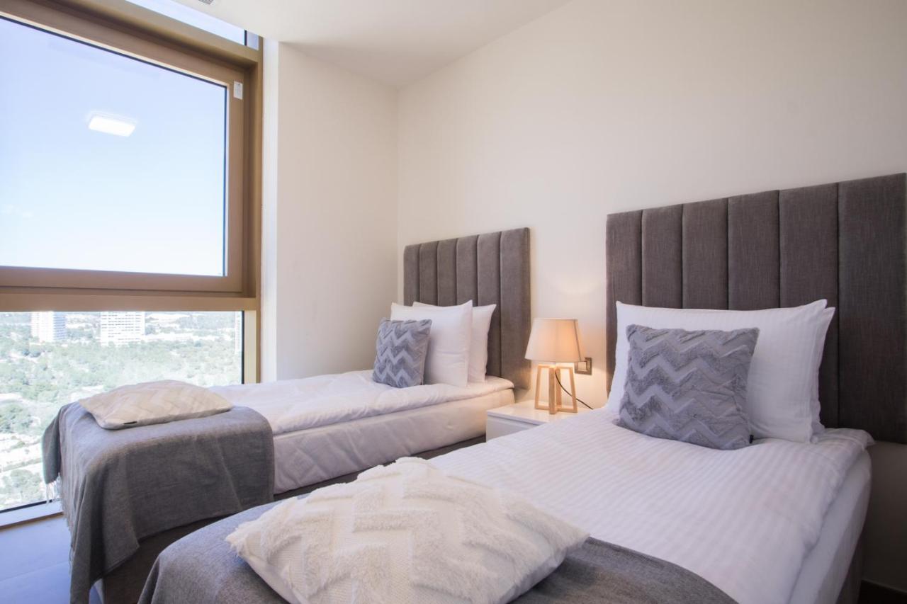 Intempo Sky 171 Apartment *